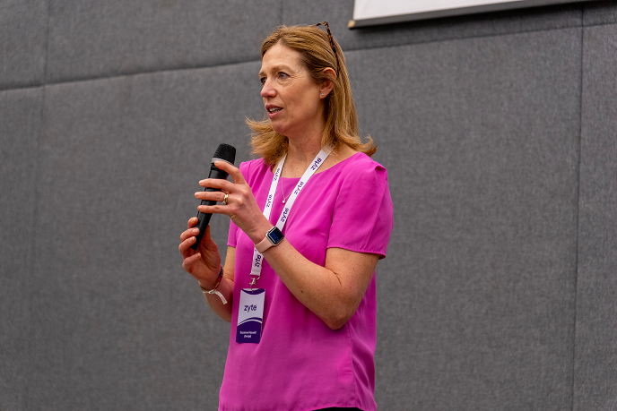 Suzanne Hassett